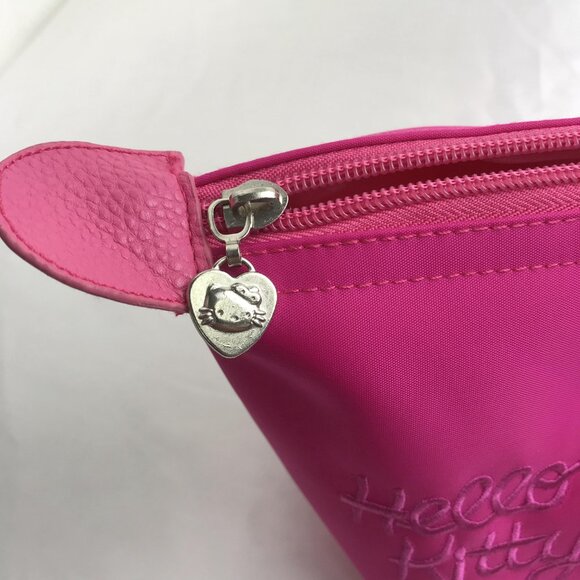 Hello Kitty MAKEUP BAG - Picture 6 of 7